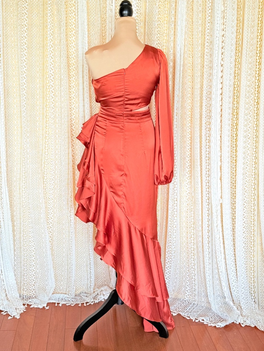 Sultry Flamenco Orange Satin One Shoulder Cutout Ruffle Formal Gown Luxxel Sz M - Picture 10 of 17